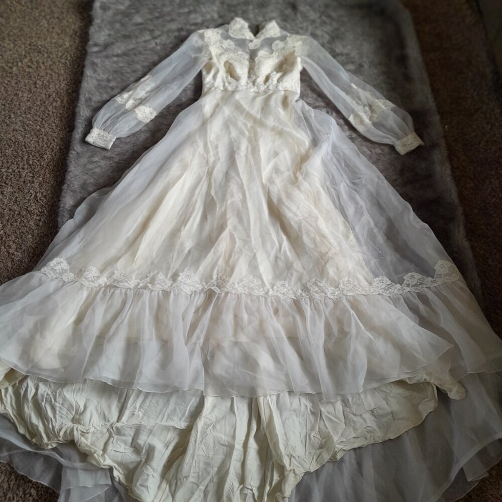 Bridal Originals Vintage Wedding Dress Bridal Gown Union-Made Ivory Lace Floral